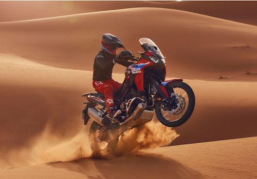 Honda Africa Twin CRF1100A Standard Lifestyle1 Galgo
