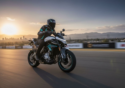 CF Moto 675NK Lifestyle1 Galgo