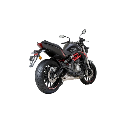 Motocicleta Benelli 302 S en plano diagonal galgo México