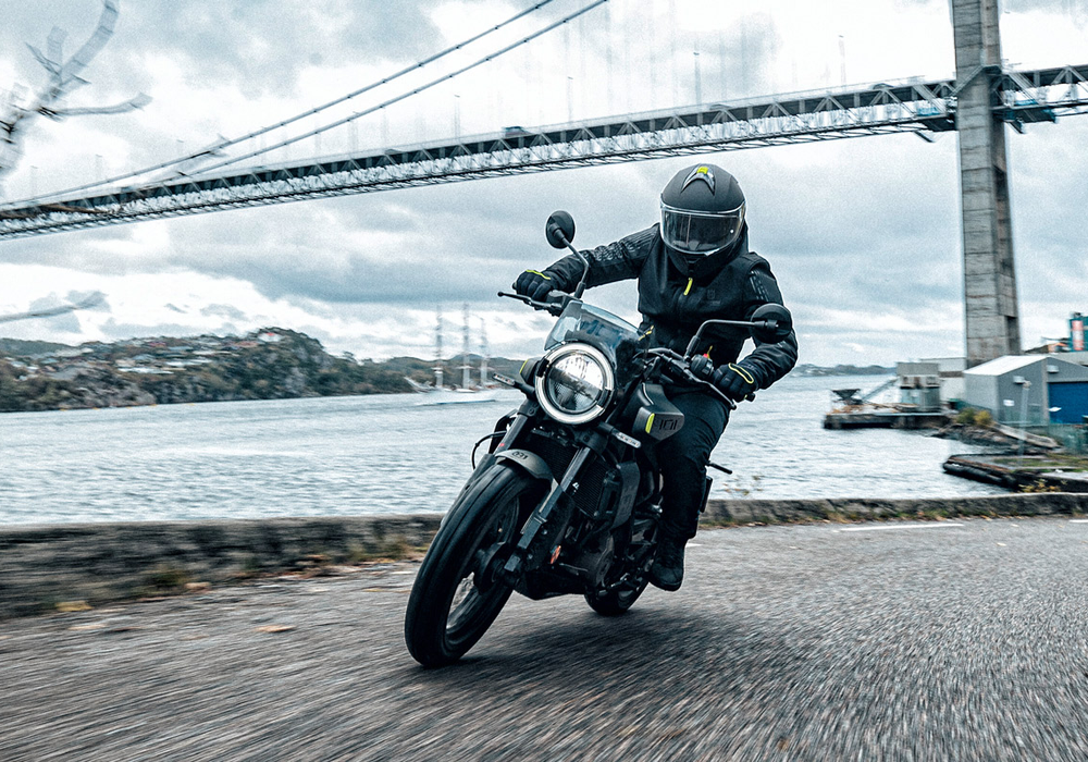 Moto Husqvarna Svartpilen 401 Galgo Chile