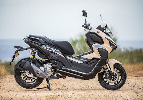 Keeway Vieste 300XDV Lifestyle2 Galgo