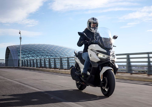 Voge SR150GT Lifestyle1 Galgo