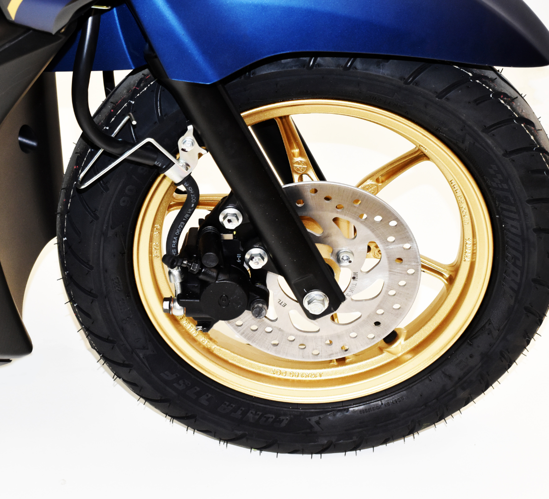 Motocicleta Yamaha Ray ZR 125 FI rueda galgo México