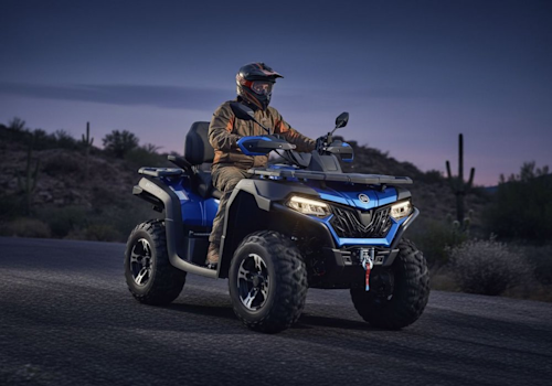 CF Moto CFORCE 625 Touring Lifestyle3 Galgo