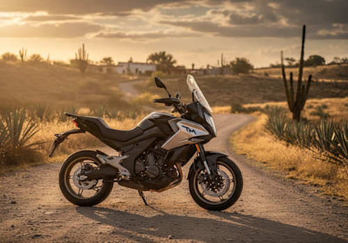 CF Moto 700 MT Lifestyle2 Galgo