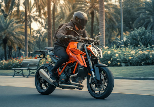 KTM 1390 Super Duke R Evo Lifestyle3 Galgo