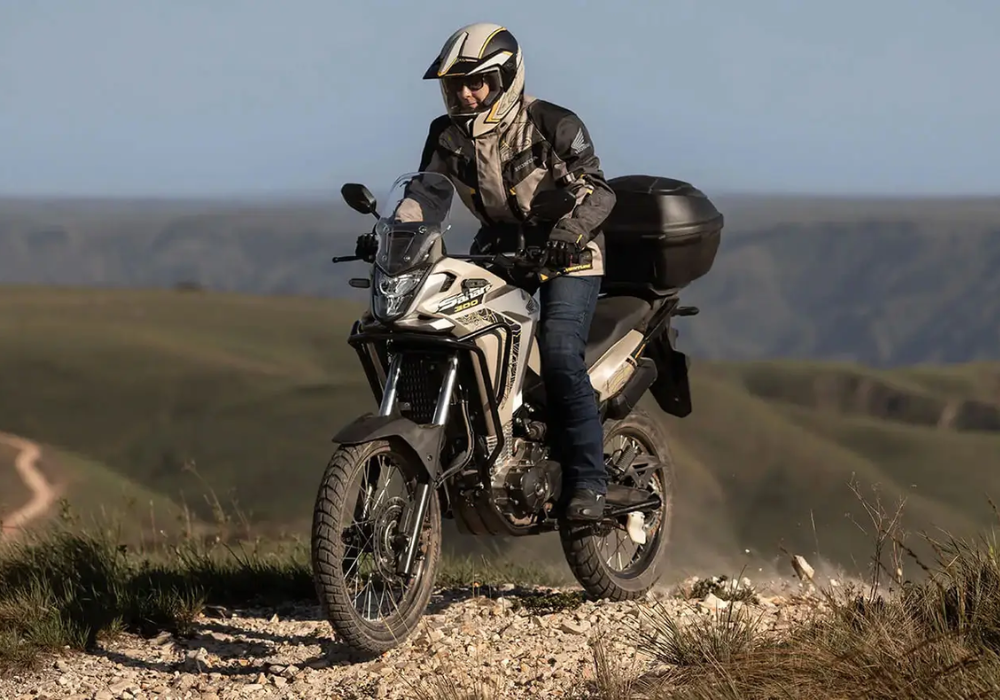 Honda XRE 300 Sahara Lifestyle3 Galgo Colombia