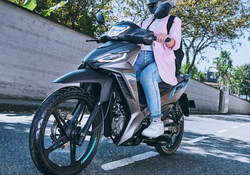 Victory X1 FI 125 Lifestyle1 Galgo Colombia
