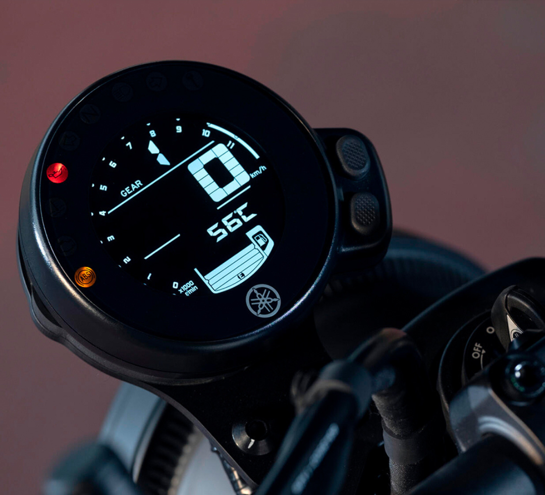 Motocicleta Yamaha XSR 700 tablero galgo Chile