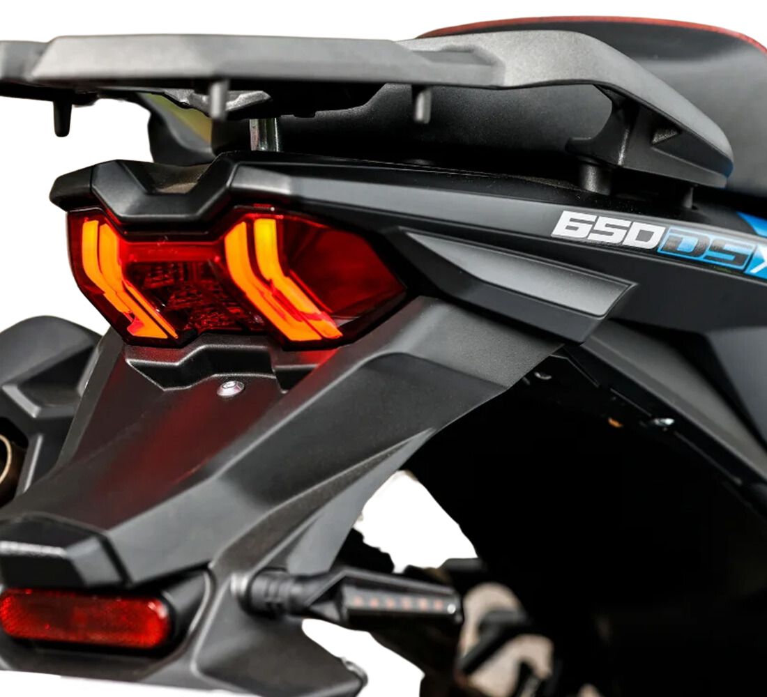 Moto Voge 650 DSX Galgo Perú 