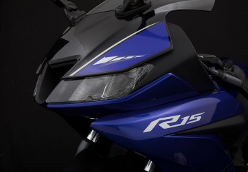 Yamaha YZF R15 Galeria