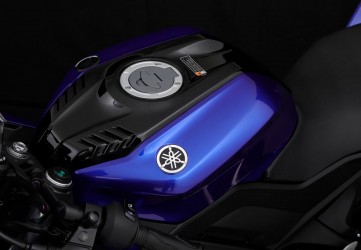 Yamaha YZF R15 Galeria 2