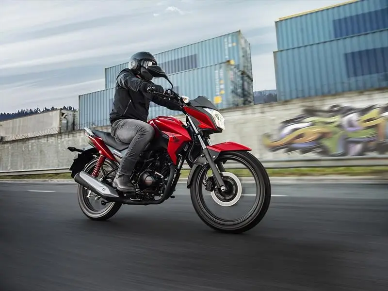 Honda Twister 125 Lifestyle 1