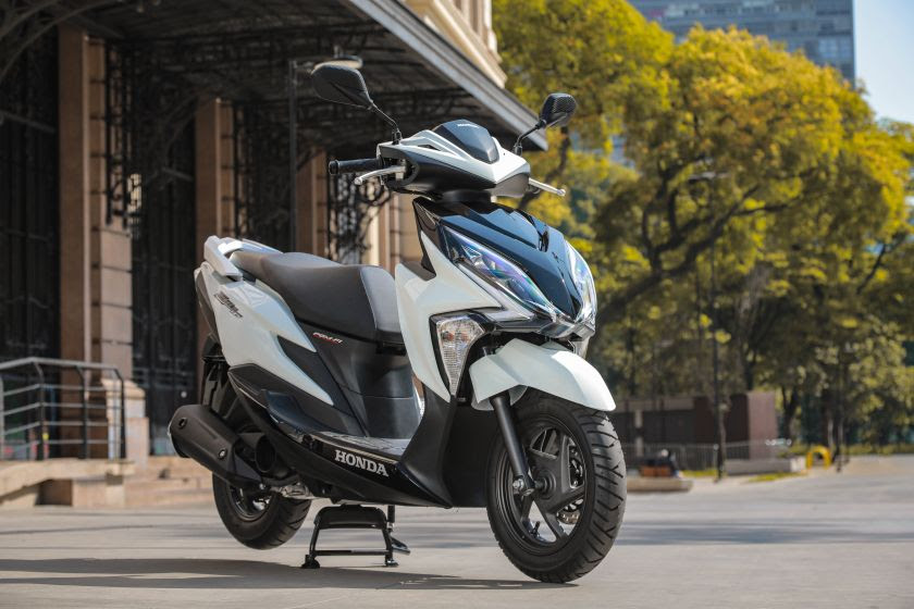 Moto Honda Elite Galgo Perú