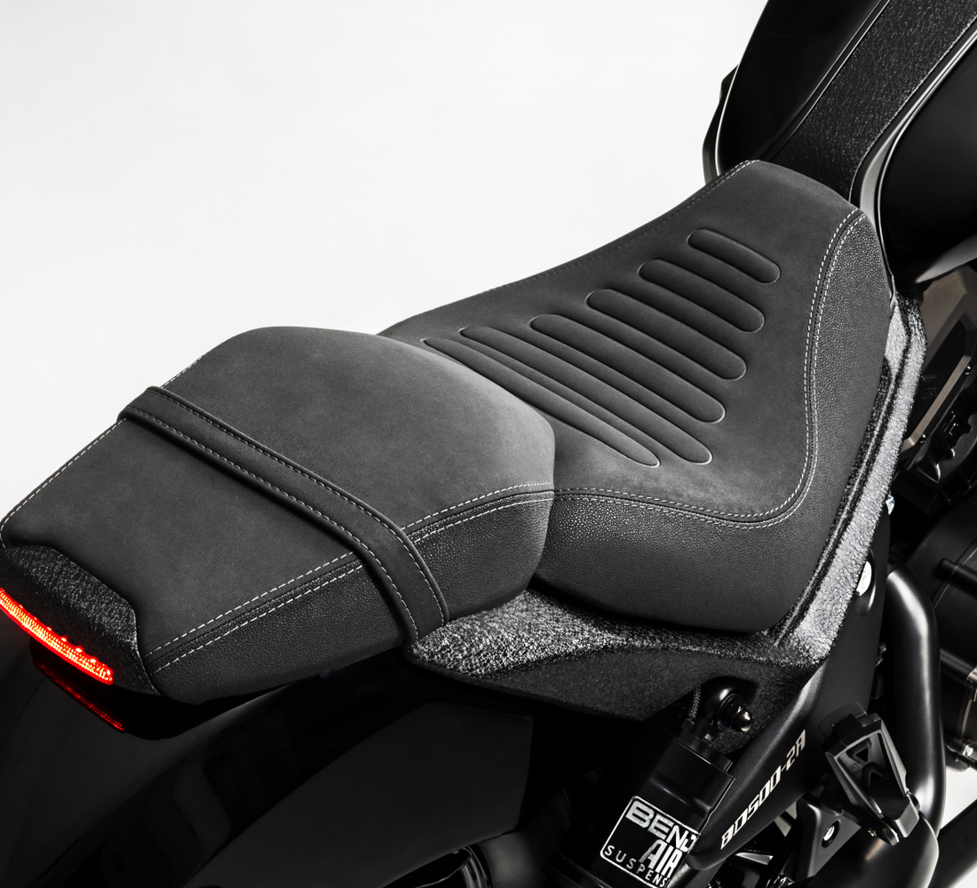 Benda Dark Flag 500 Galeria12 Galgo 