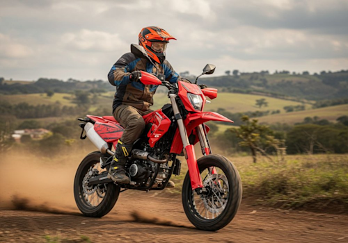 QJ Motor COV 125 Supermotard Lifestyle3 Galgo