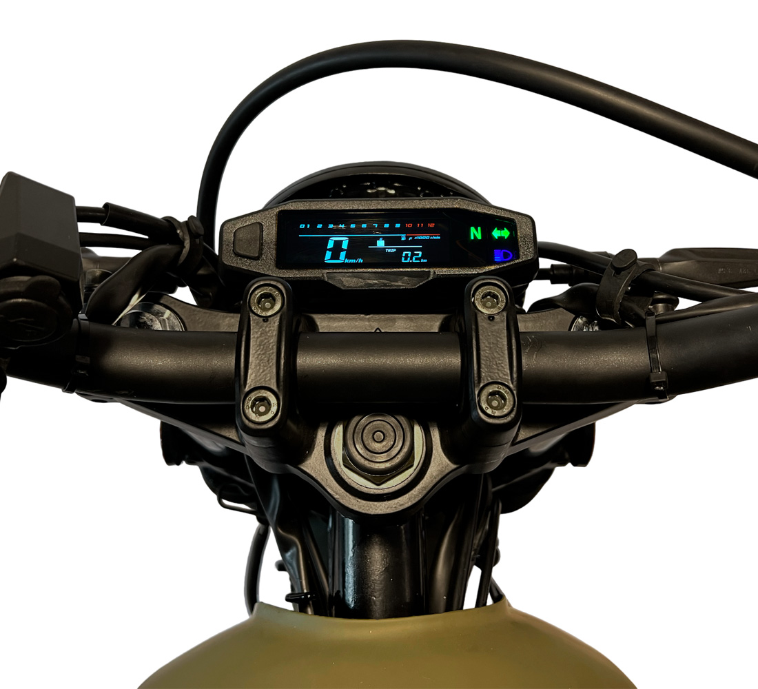 Moto B52 Augusta 200 - Galgo Perú Carrusel 1