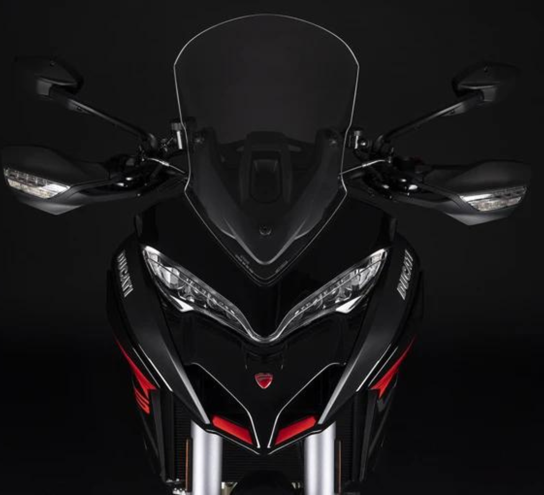 Motocicleta Ducati Multistrada V2 faro galgo México