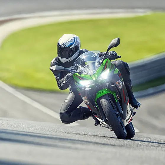 KAWASAKI NINJA 400 KRT-I3