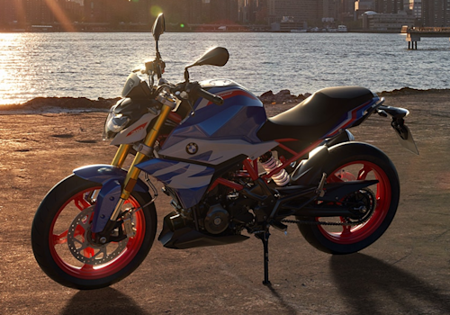BMW G 310 R Lifestyle1 Galgo Colombia