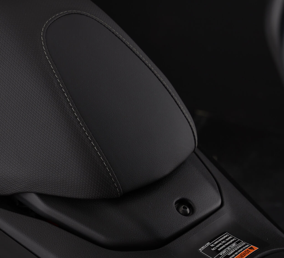 Motocicleta Yamaha NMAX CONNECTED cajuela galgo Colombia