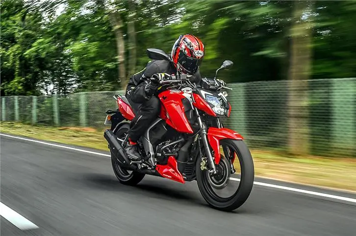 TVS Apache RTR 160 Lifestyle 1