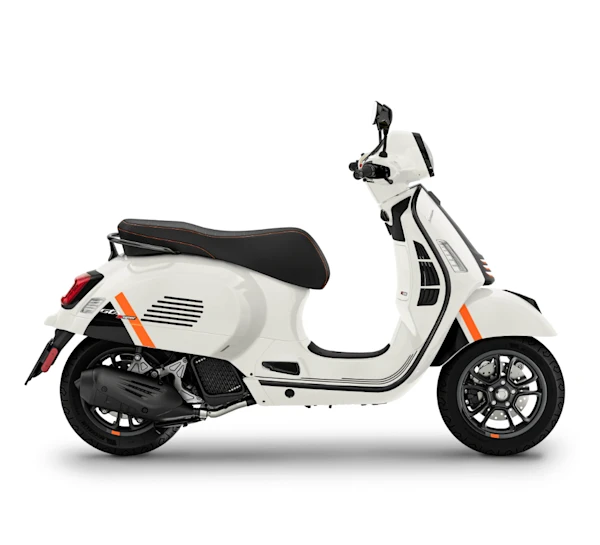 Motocicleta Vespa GTS Super Sport 125 4S4V en plano lateral galgo Mexico