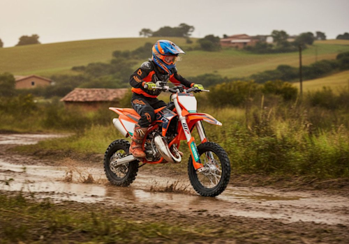 KTM 50 SX Factory Edition Lifestyle3 Galgo