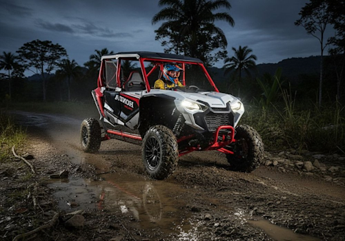 Honda Talon 1000R - 4 Fox Live Valve Lifestyle2 Galgo