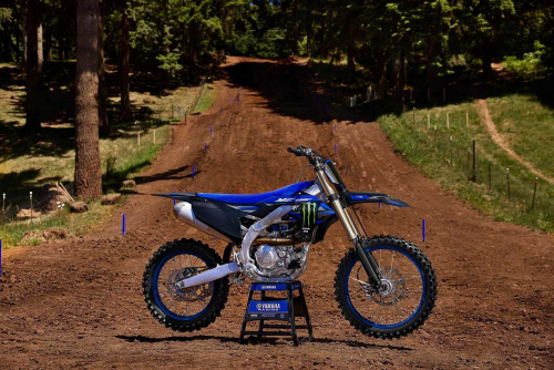 YZ450F 25 2025 - lifestyle 2 Galgo México