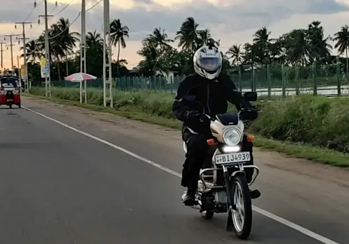 TVS XL 100 I Touch Lifestyle2 Galgo México