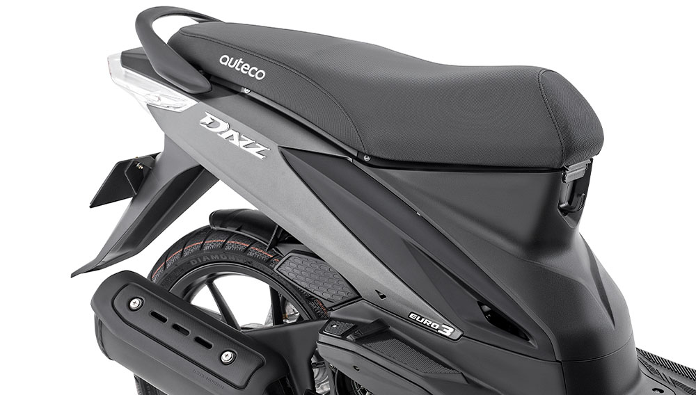 TVS DAZZ110-3 Galgo Colombia