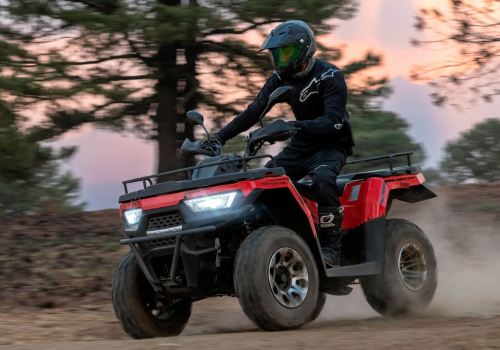 Motocicleta Vento REX 350 en montaña galgo Mexico lifestyle