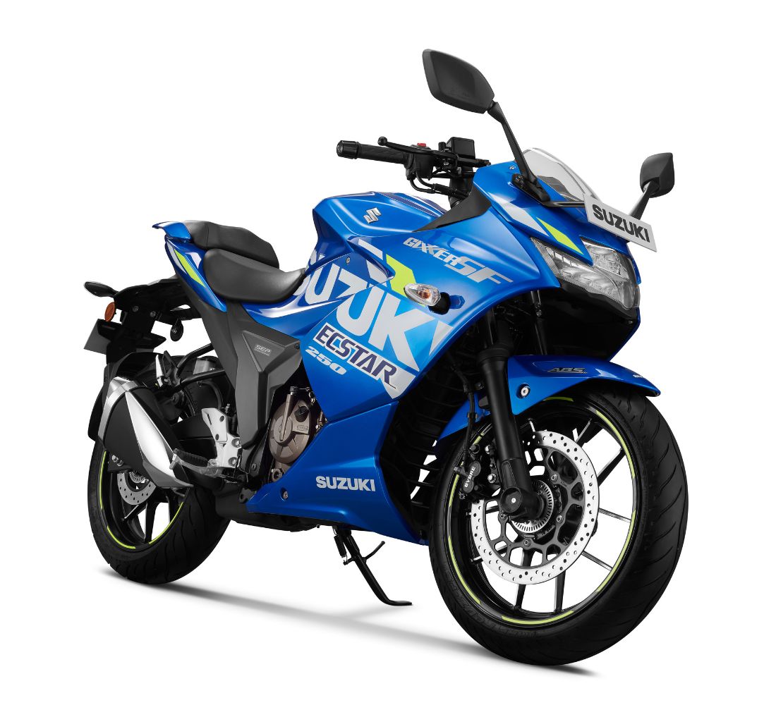 Motocicleta Suzuki Gixxer SF 250 en primer plano galgo Perú