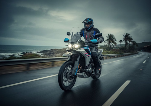 CF Moto 800MT-X Lifestyle1 Galgo