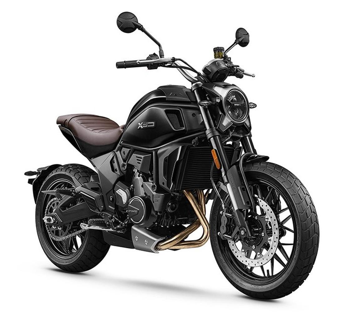 CF Moto 700CLX-H Imagen principal Galgo