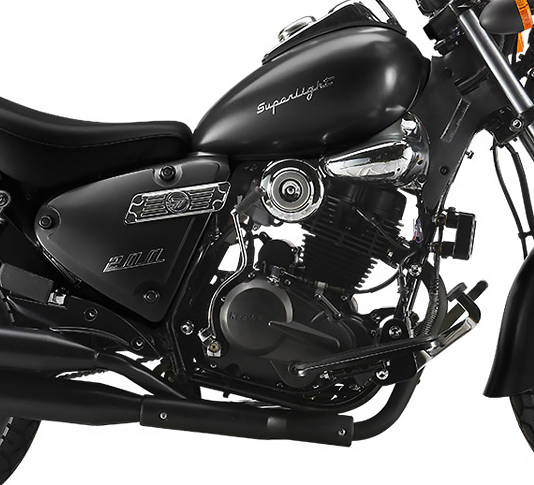 Motocicleta Keeway Superlight 200 motor galgo Chile