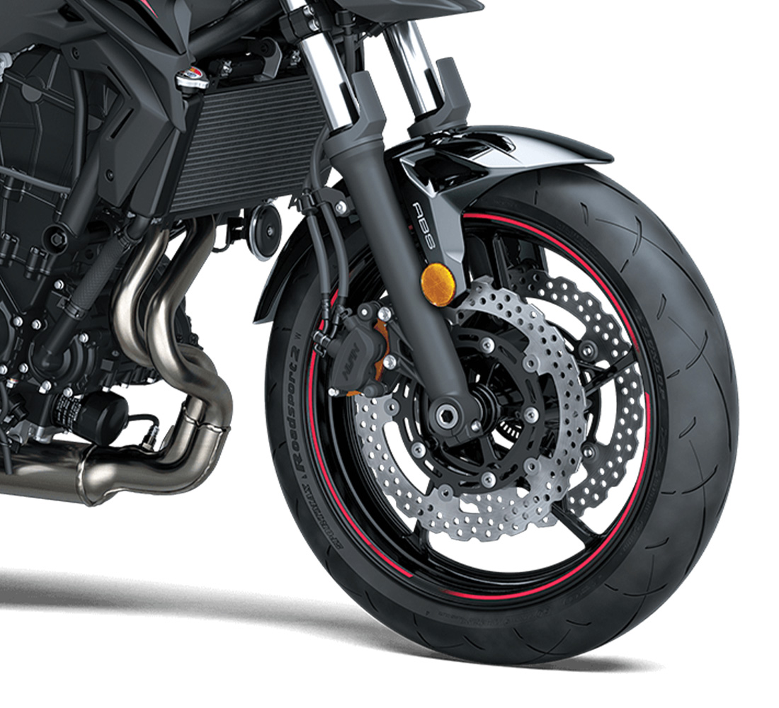 Kawasaki Z650 - Galgo México Carrusel 2