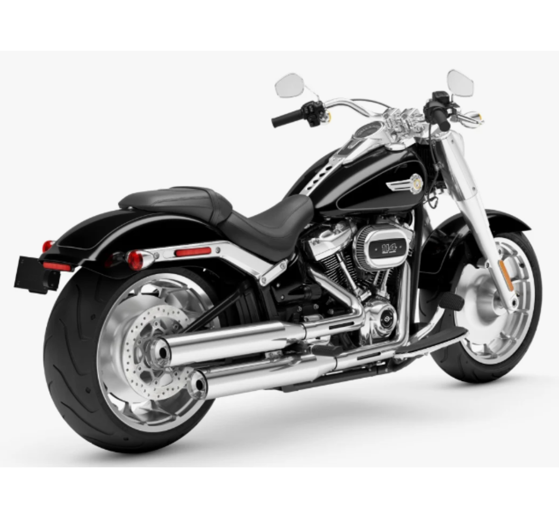 Motocicleta Harley Davidson Fat Boy 114 en plano diagonal galgo México