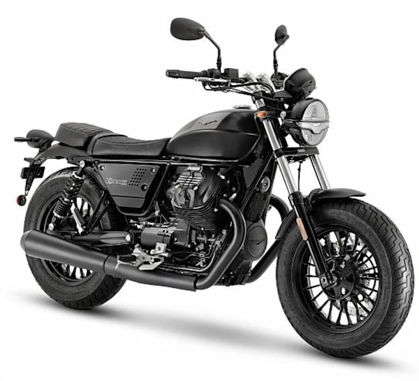 Motocicleta Moto Guzzi V9 Bobber 850 V Twin 4S en primer plano galgo México