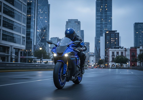 Yamaha R1 Lifestyle1 Galgo