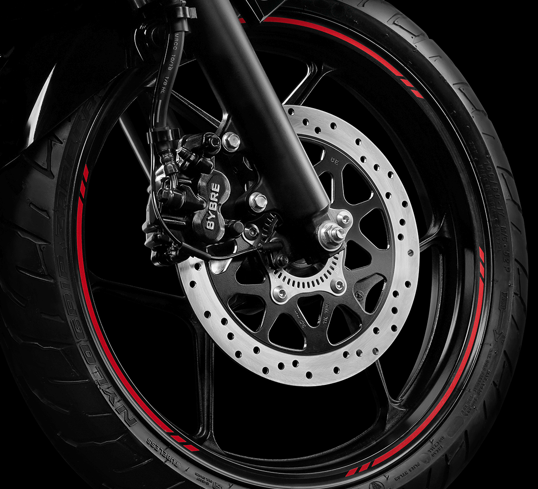 Motocicleta Suzuki GIXXER SF 150 ABS rueda galgo Colombia