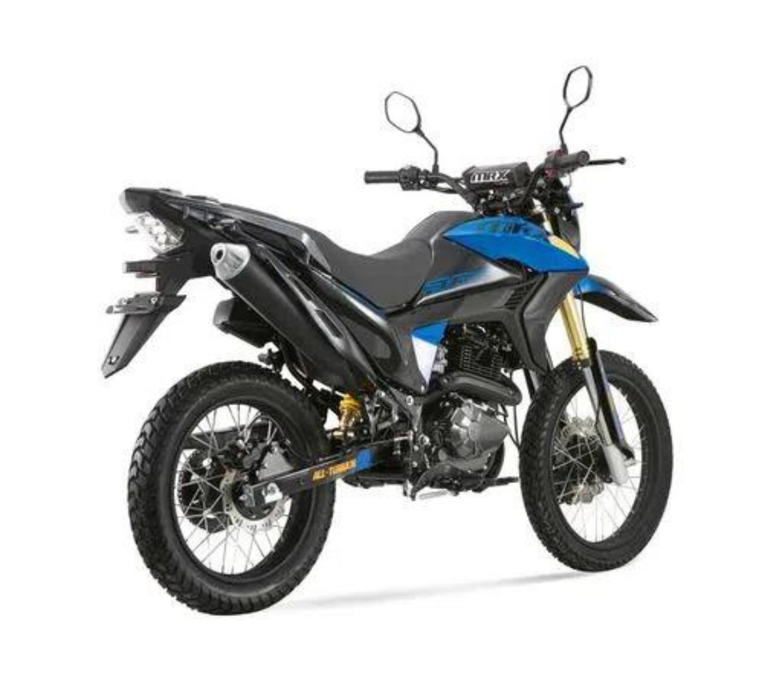 Motocicleta Victory MRX 200 en plano diagonal galgo Colombia