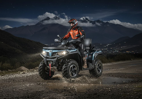 Loncin XWOLF700L Lifestyle3 Galgo
