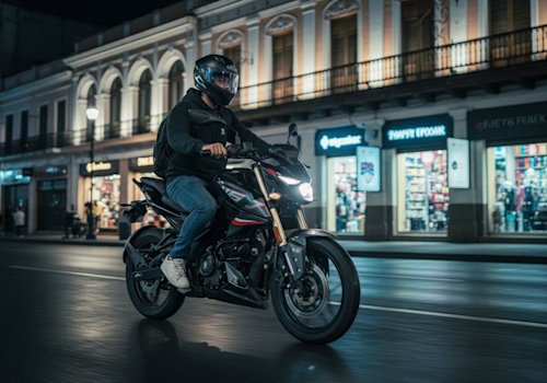 Bajaj Pulsar N 160 Pro Lifestyle3 Galgo