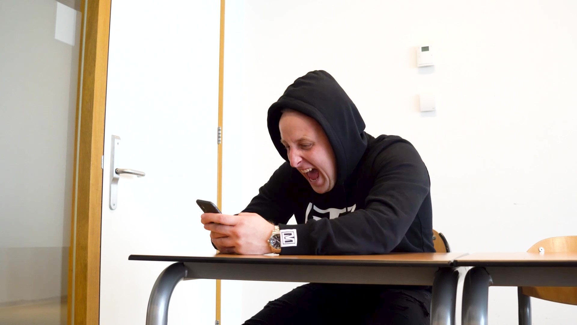 VIDEO #MotivatieMaandag met Meestervlogger Jouw telefoon!