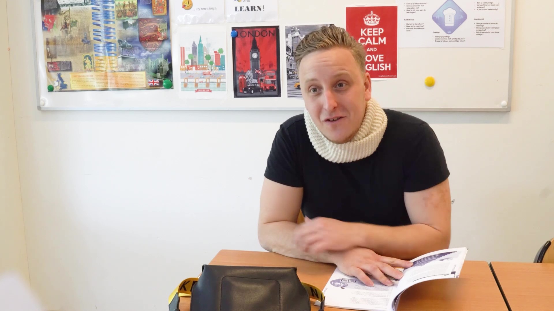 VIDEO #MotivatieMaandag​​​ met Meestervlogger Blijf niet hangen in een vraag!