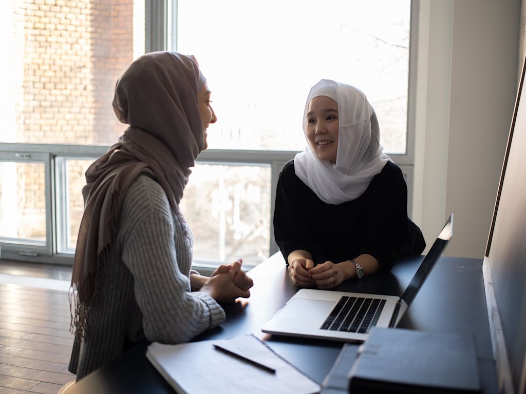 Leerlingen werken aan profielwerkstuk