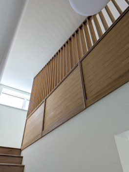 Sangria Stair Screen