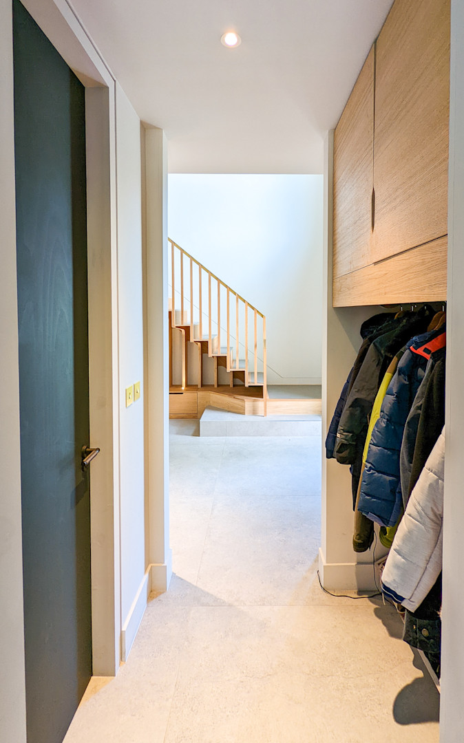 Frilford Hallway (11)